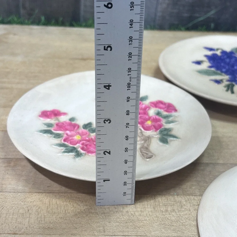 Vintage 1970s Set 4 Ceramic Floral Relief Plates 3D Hand Painted Cottage Decor